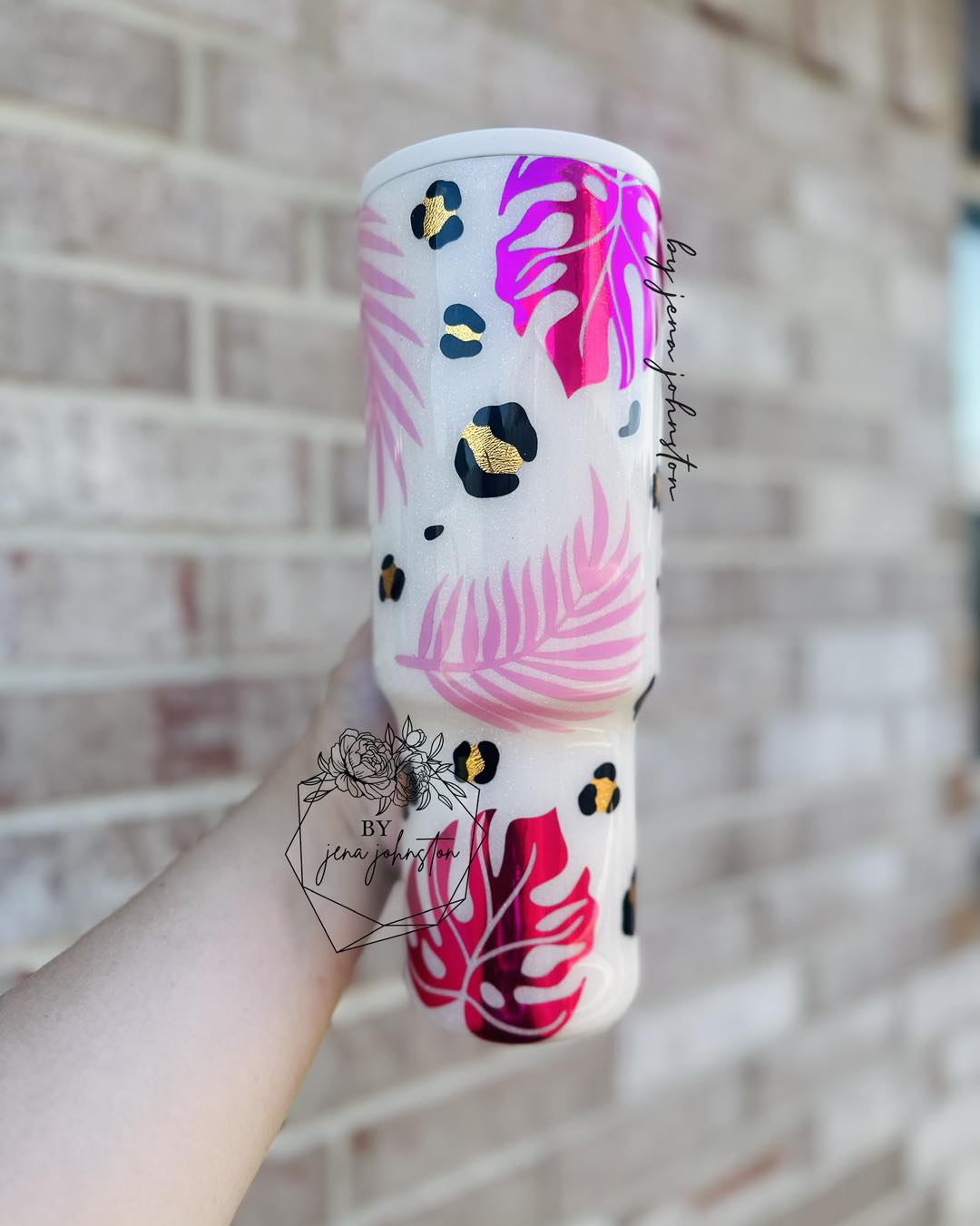 White & Pink Monstera Leopard Epoxy Tumbler