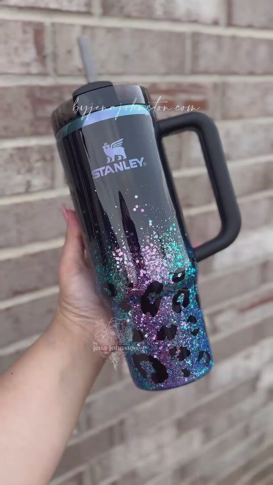 Leopard & Color shift Glitter on Stanley Chroma